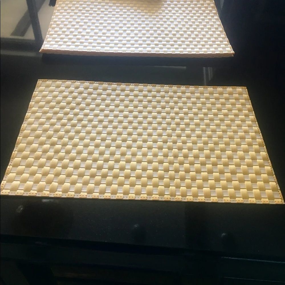 6 Yellow Woven  Placemats